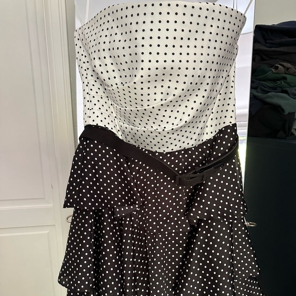 White House Black Market strapless dress, NWT, size 8